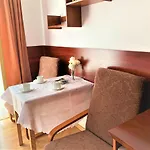 Adare Privatunterkunft