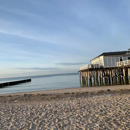 Adare * ウストロニエ・モルスキエ