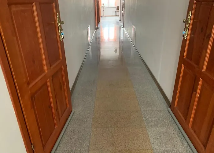 民宿 Adare 尤斯托尼莫斯基